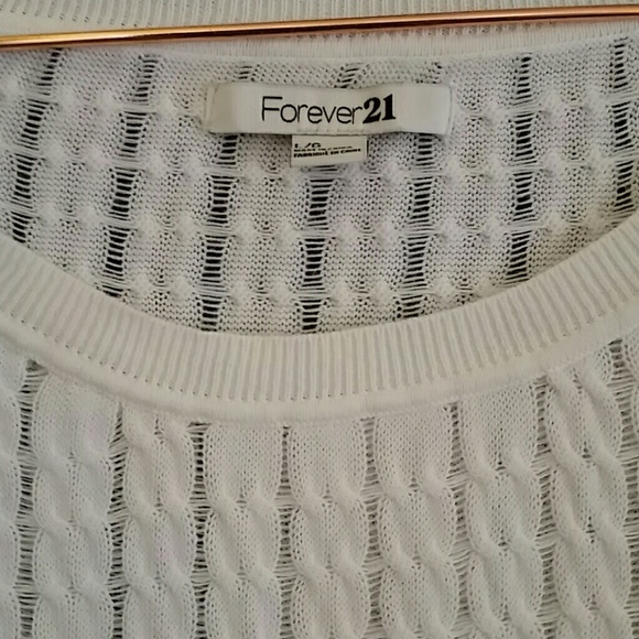 Forever 21 Pullover Sweater - Picture 2 of 5